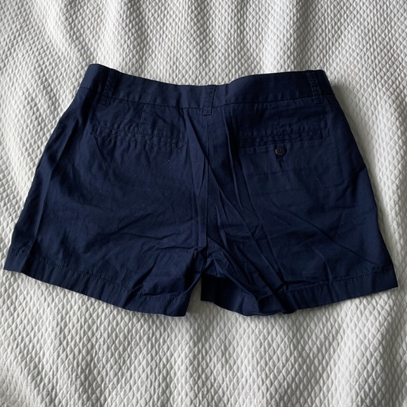NAVY BLUE BARELY WORN J CREW SHORTS - Picture 3 of 3